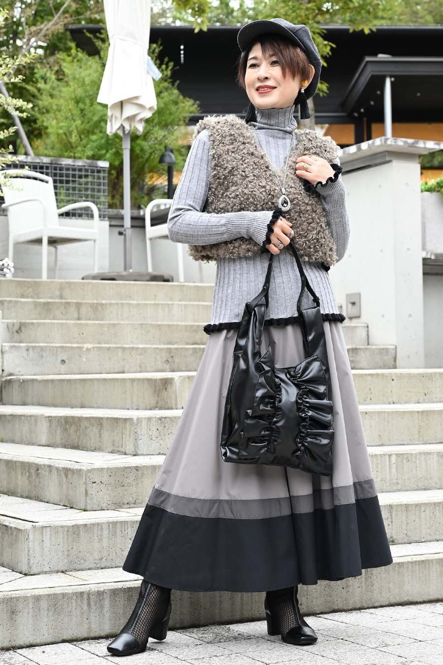 【Special Offer 45%OFF】美ゴージャスレースリブニットソー＋プードルファーショートベスト２点セットコーデ