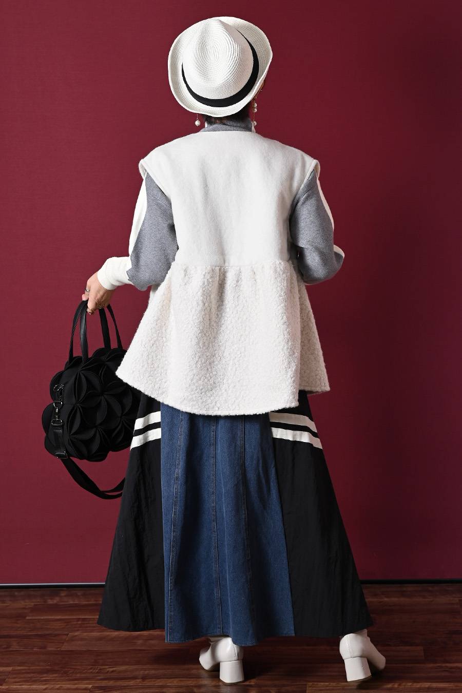 体型カバーに最適！ゆったり軽量ビッグサイズ圧縮ニット×プードル前開きベスト