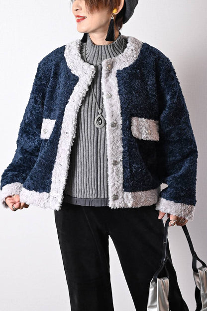 リュクスな雰囲気！バイカラーボアソフトジャケット