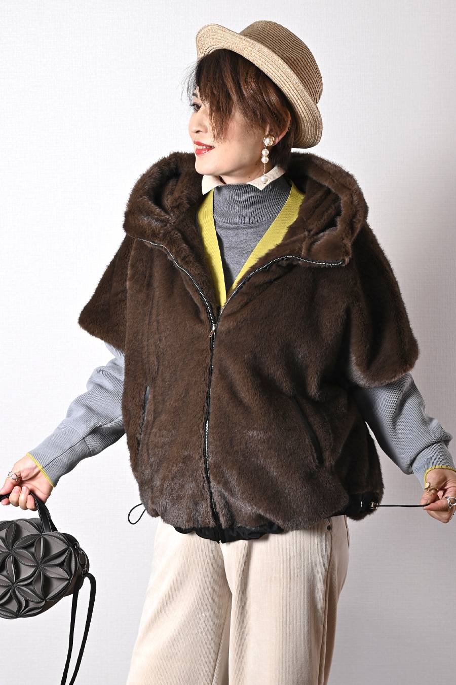 ビッグサイズ！フェイクミンクゴージャスショートスリーブジャケット