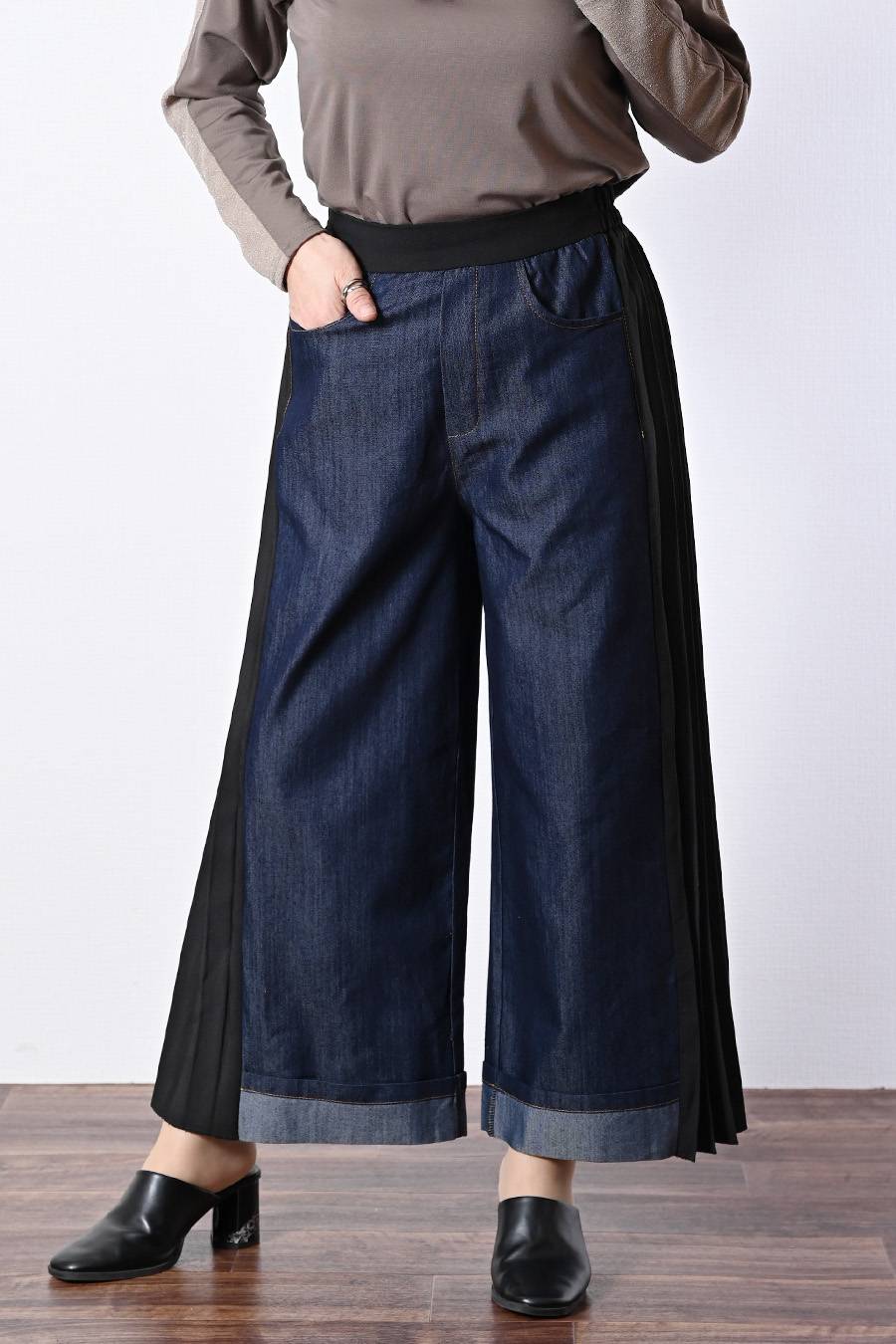 サイドプリーツデニムワイドパンツ【2月中旬以降発送予定】