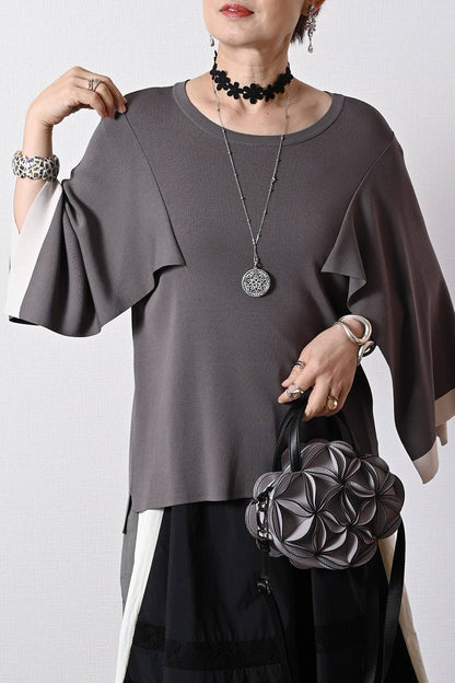 優雅にドラマチックに！ケープスリーブ・ハイゲージニット