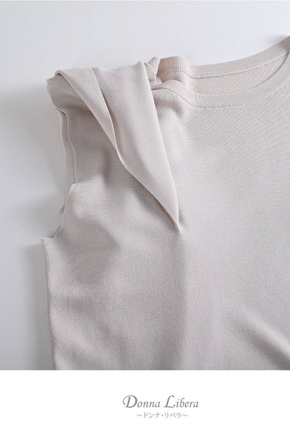 優雅にドラマチックに！ケープスリーブ・ハイゲージニット