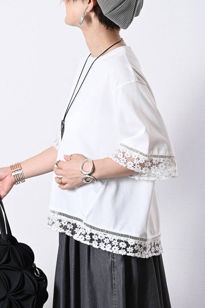 オーガンジーラメ糸刺繍トリミングカットソー