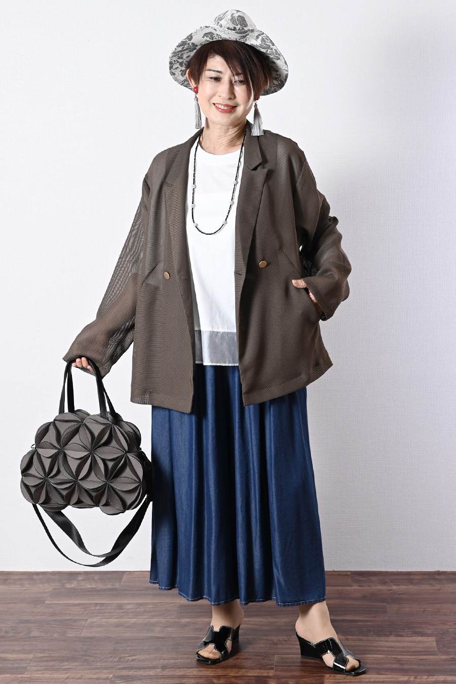 シアー切り替えプルオーバー＋セルロースデニムワイドパンツ2点セットコーデ