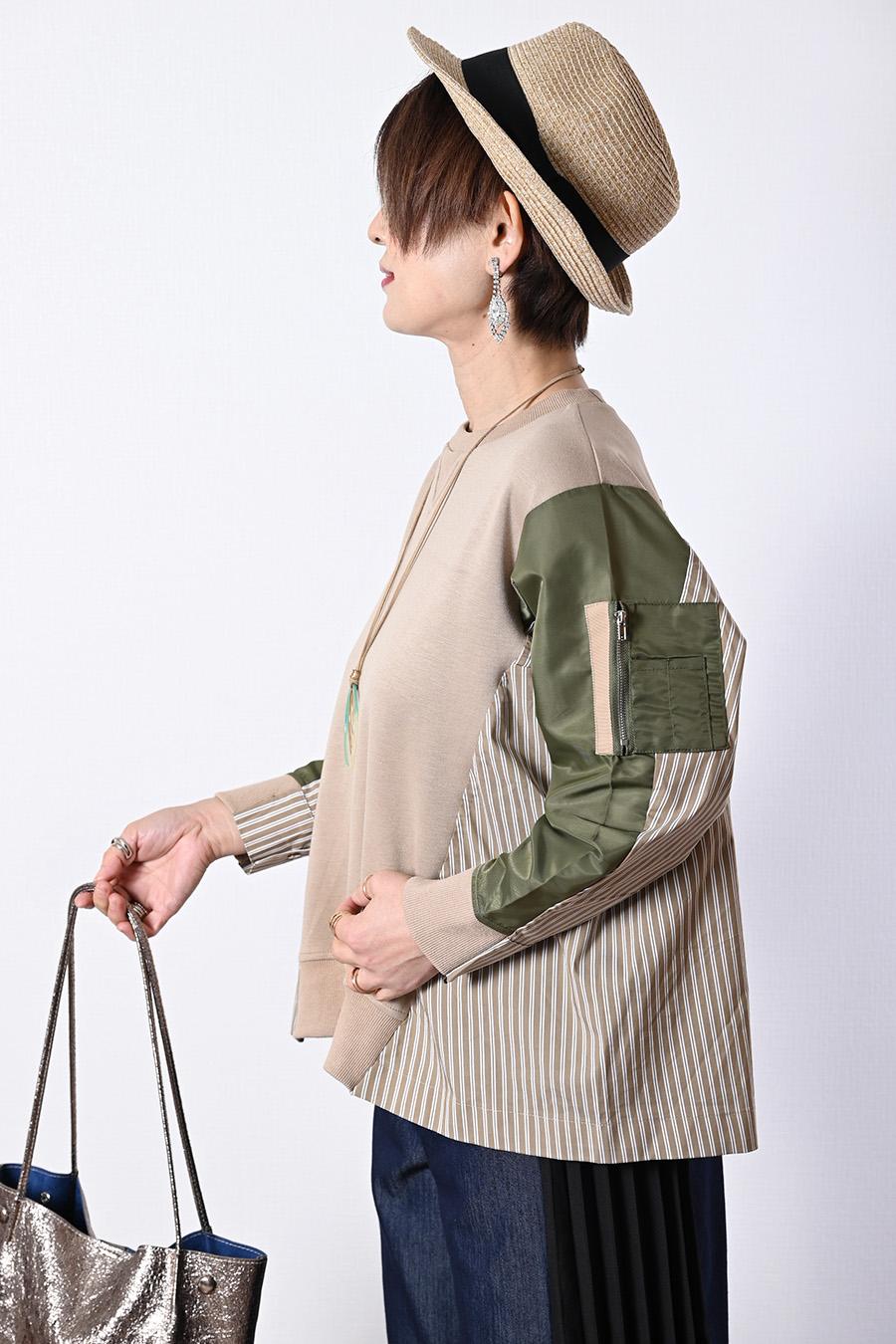 異素材使いで表情豊か！ポンチ切り替えプルオーバー【2月中旬以降発送予定】