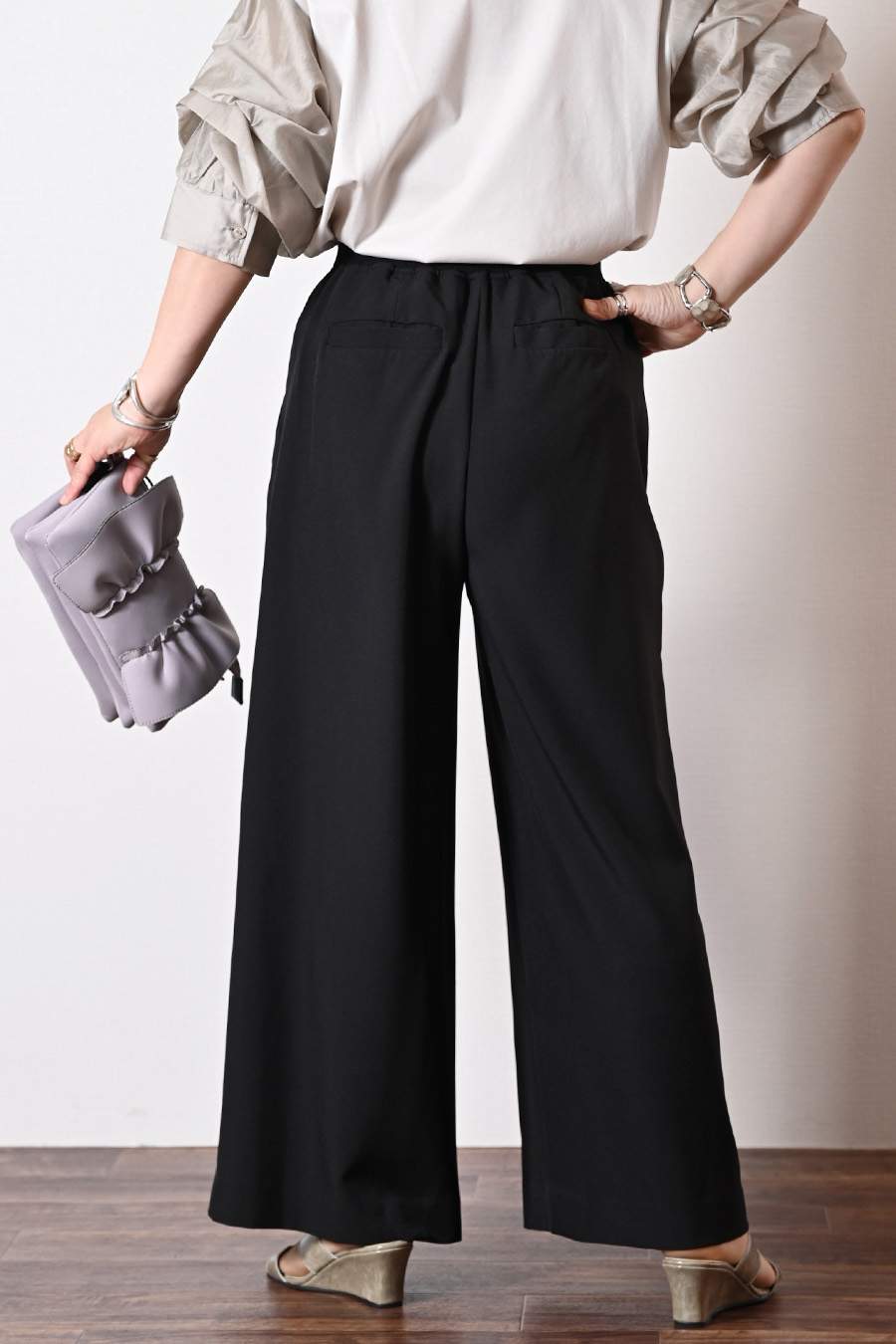 フロント丈アジャスタブルブラウス+リブウエスト・ストレッチワイドパンツ2点セットコーデ