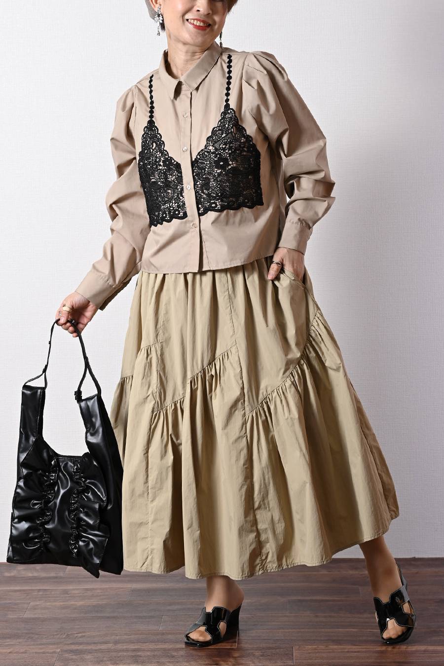 大人のビスチェ風レースブラウス+超軽量タフタ フレアスカート ２点セットコーデ