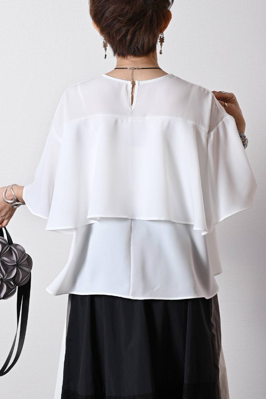 フリルジョーゼットブラウス+タックワイドデニムパンツ２点セットコーデ