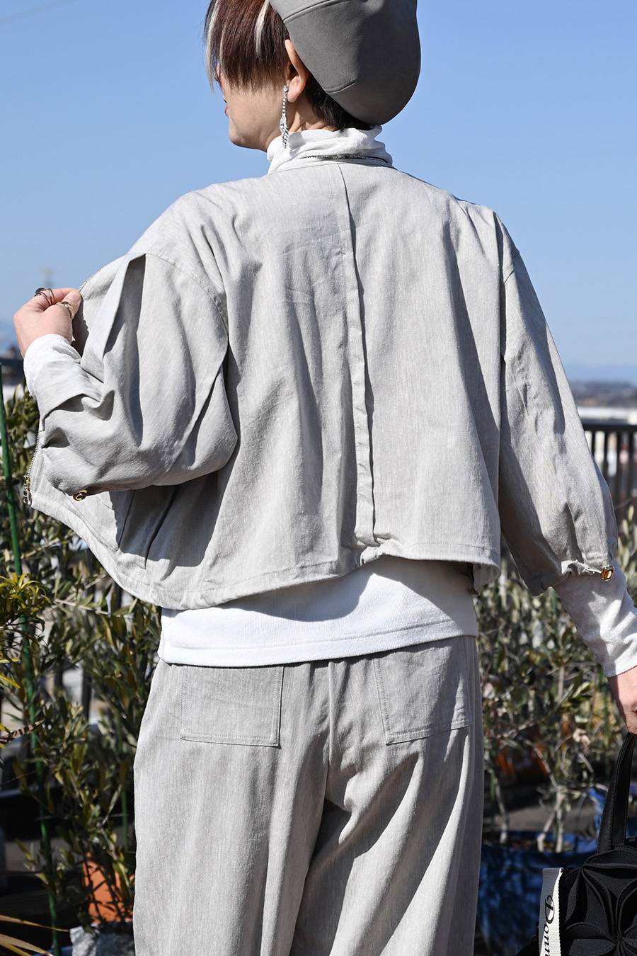 麻混ストレッチ ラウンドネック ジップアップブルゾン