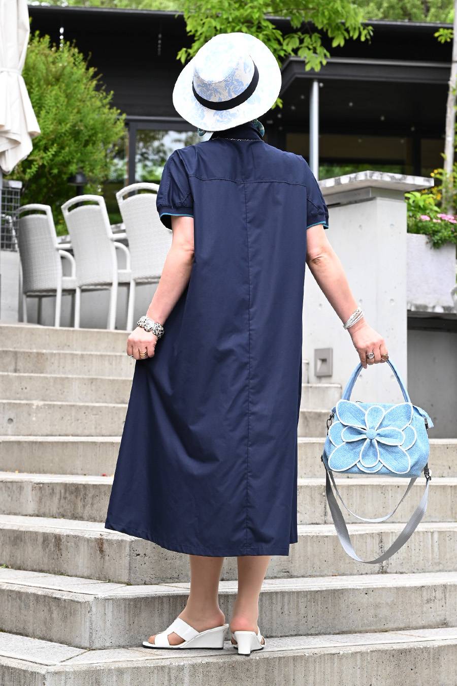 鮮麗な色彩を纏う!タイプライター・リブスリーブプルオーバーワンピ