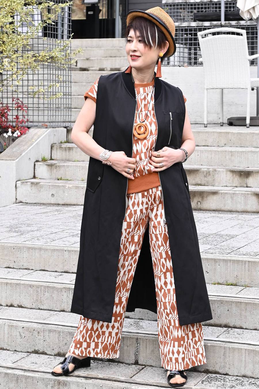 日常を格上げ！ジオメトリック ワイドパンツ