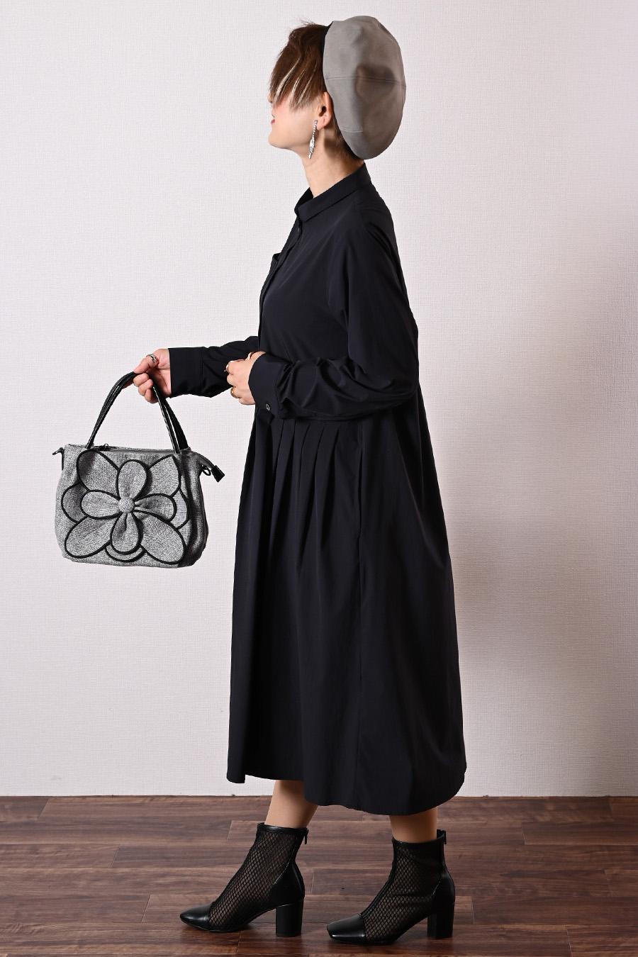 シワになりにくい！アシンメトリープリーツ バンドカラーシャツドレス