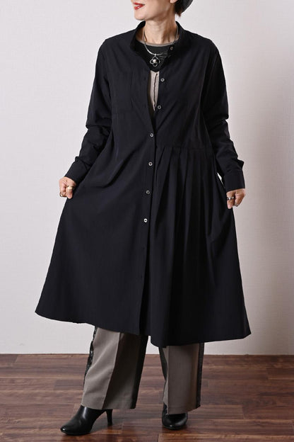 シワになりにくい！アシンメトリープリーツ バンドカラーシャツドレス