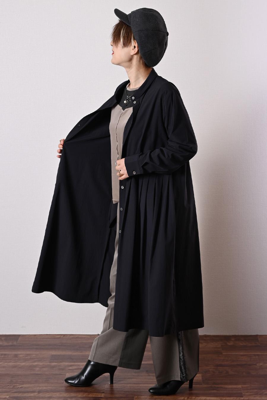シワになりにくい！アシンメトリープリーツ バンドカラーシャツドレス