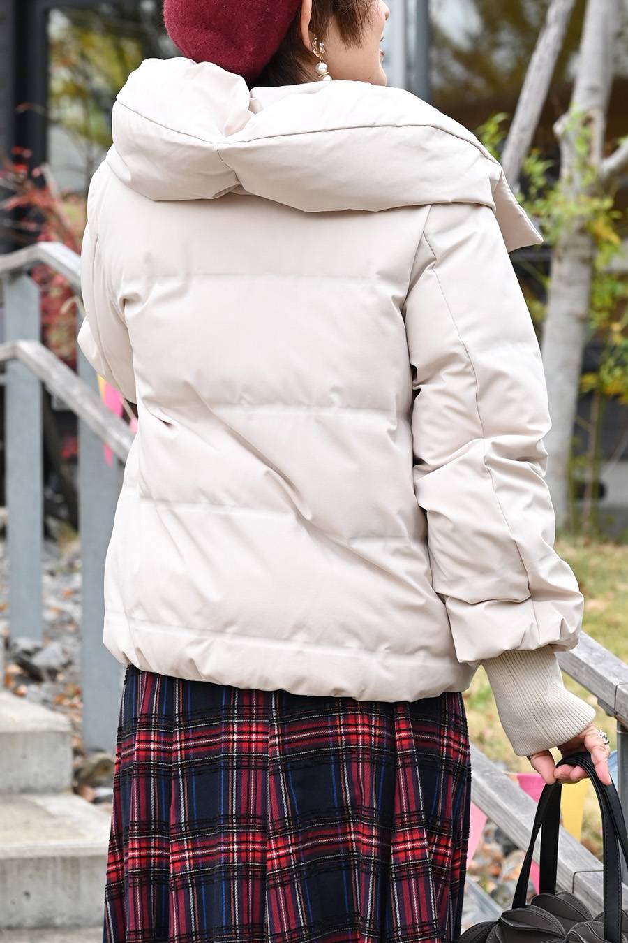 【Special Offer 40%OFF】シームレスストレッチダウン ショート丈