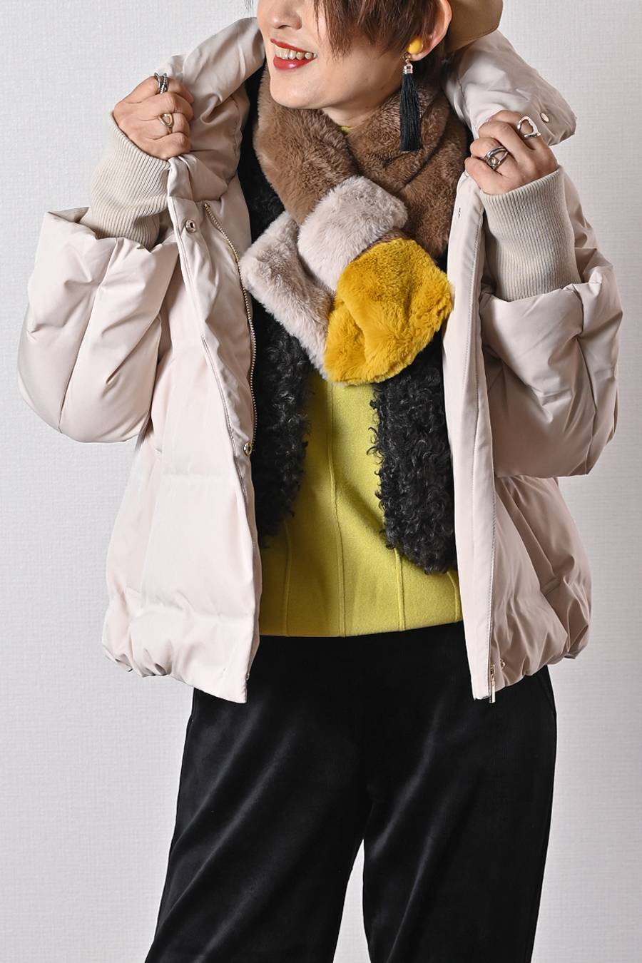 【Special Offer 40%OFF】シームレスストレッチダウン ショート丈