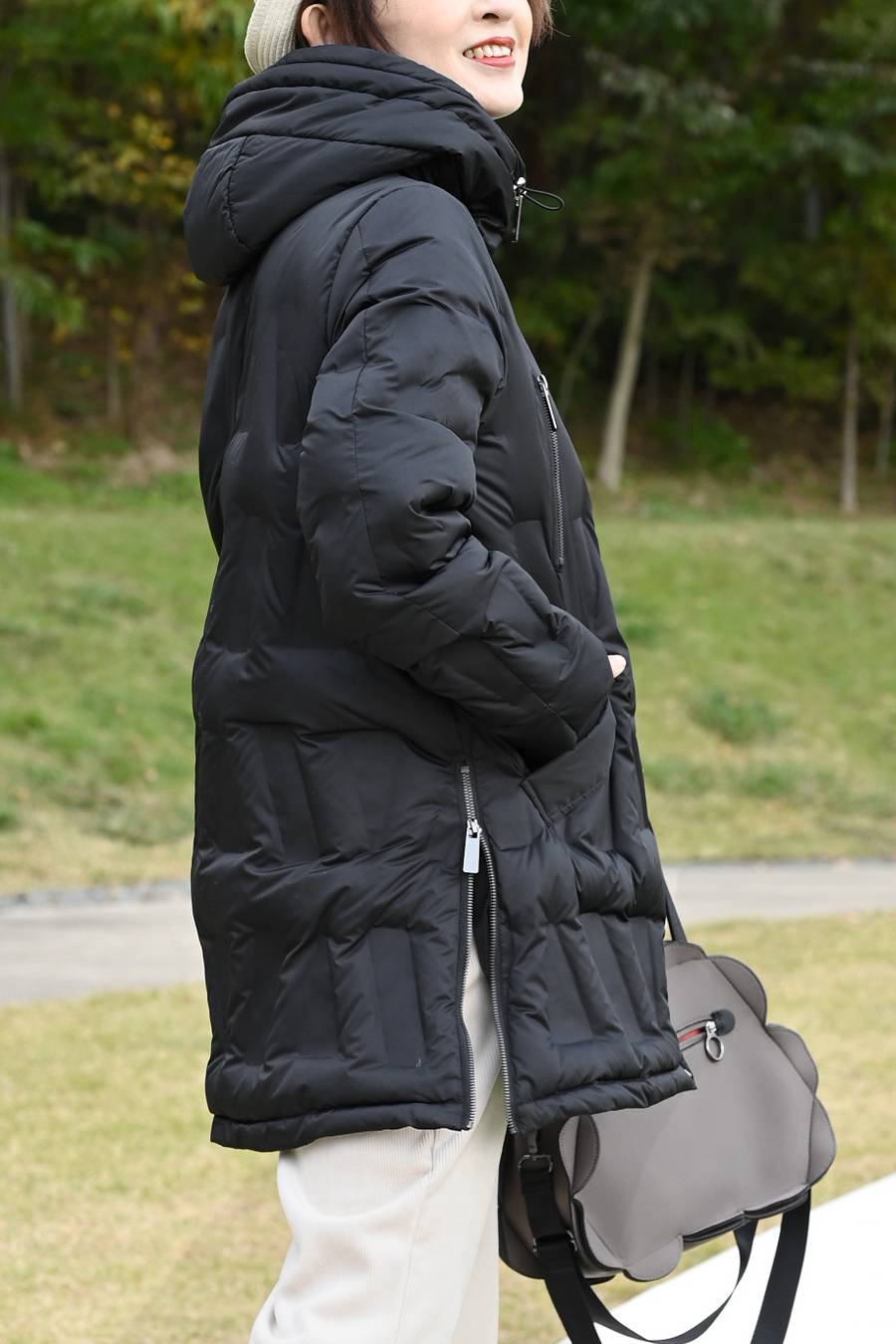 【Special Offer 40%OFF】幾何学柄シームレスダウンコート