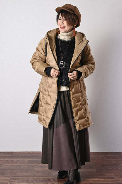 【Special Offer 40%OFF】ライン柄軽量シームレスロングダウンコート