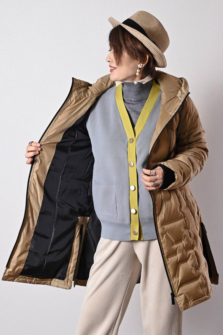 【Special Offer 40%OFF】ライン柄軽量シームレスロングダウンコート