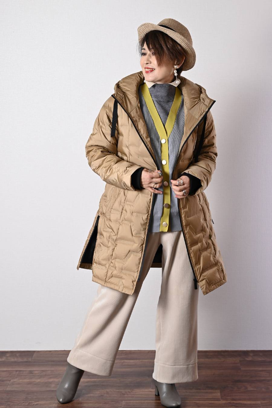 【Special Offer 40%OFF】ライン柄軽量シームレスロングダウンコート