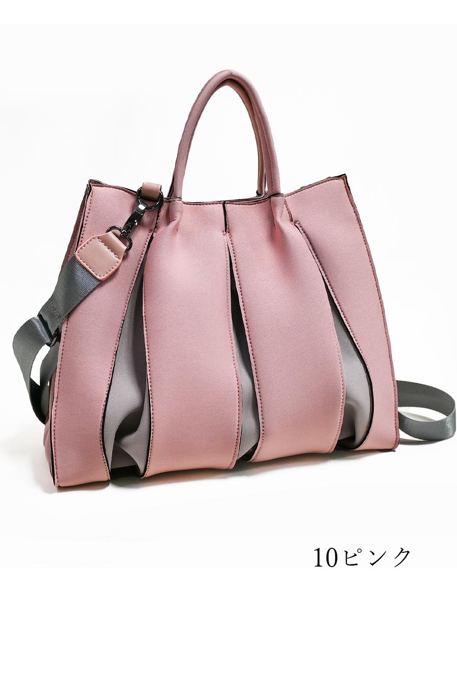 品格を纏う、大人のネオプレン。洗練の2WAYバッグ
