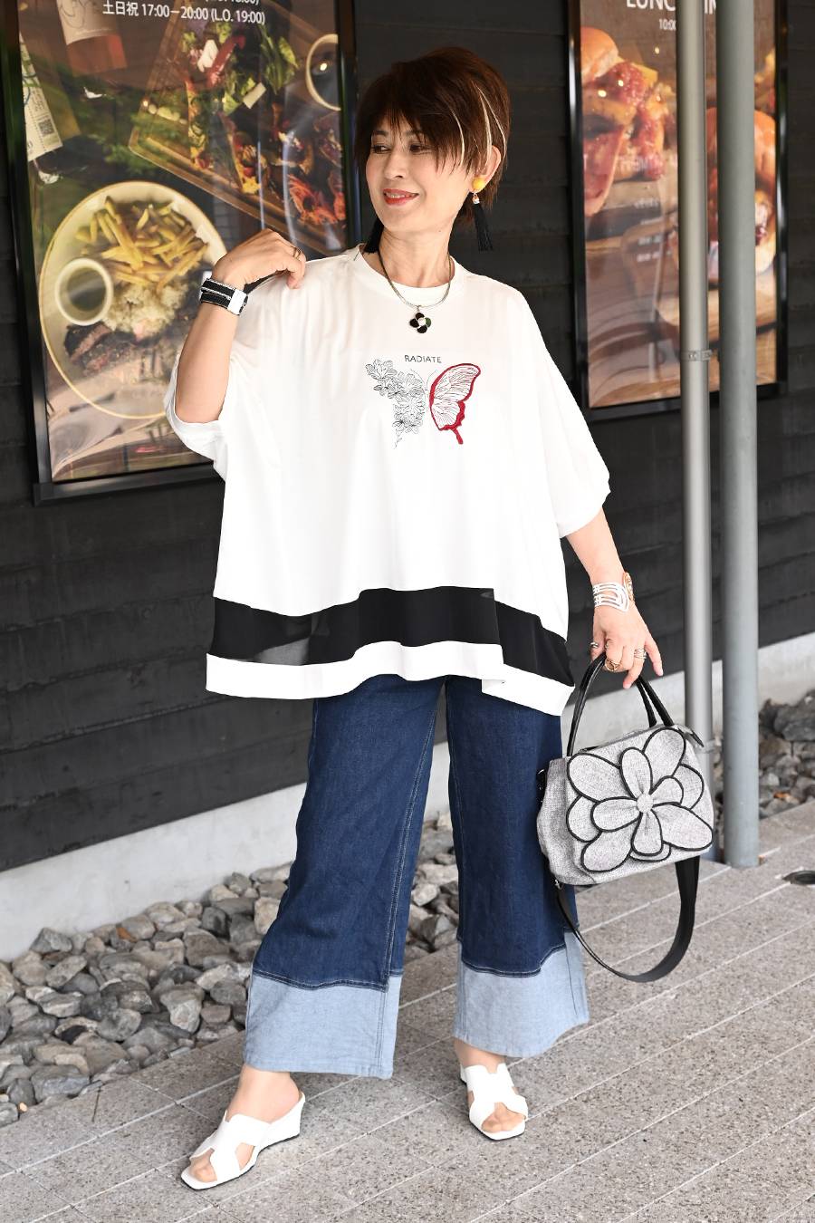 ゴージャスにアートを纏う！ビッグサイズバタフライモチーフプルオーバー【Kansai Profumo】