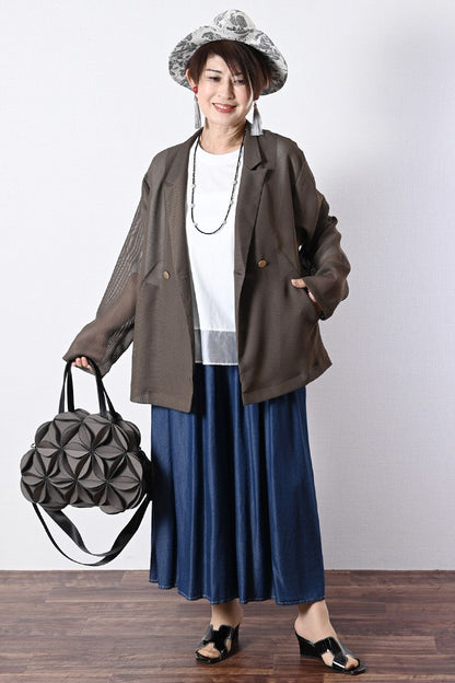 煌めくパヴェボールがアクセント　ブラックスタイル ロングネックレス　マグネット留め