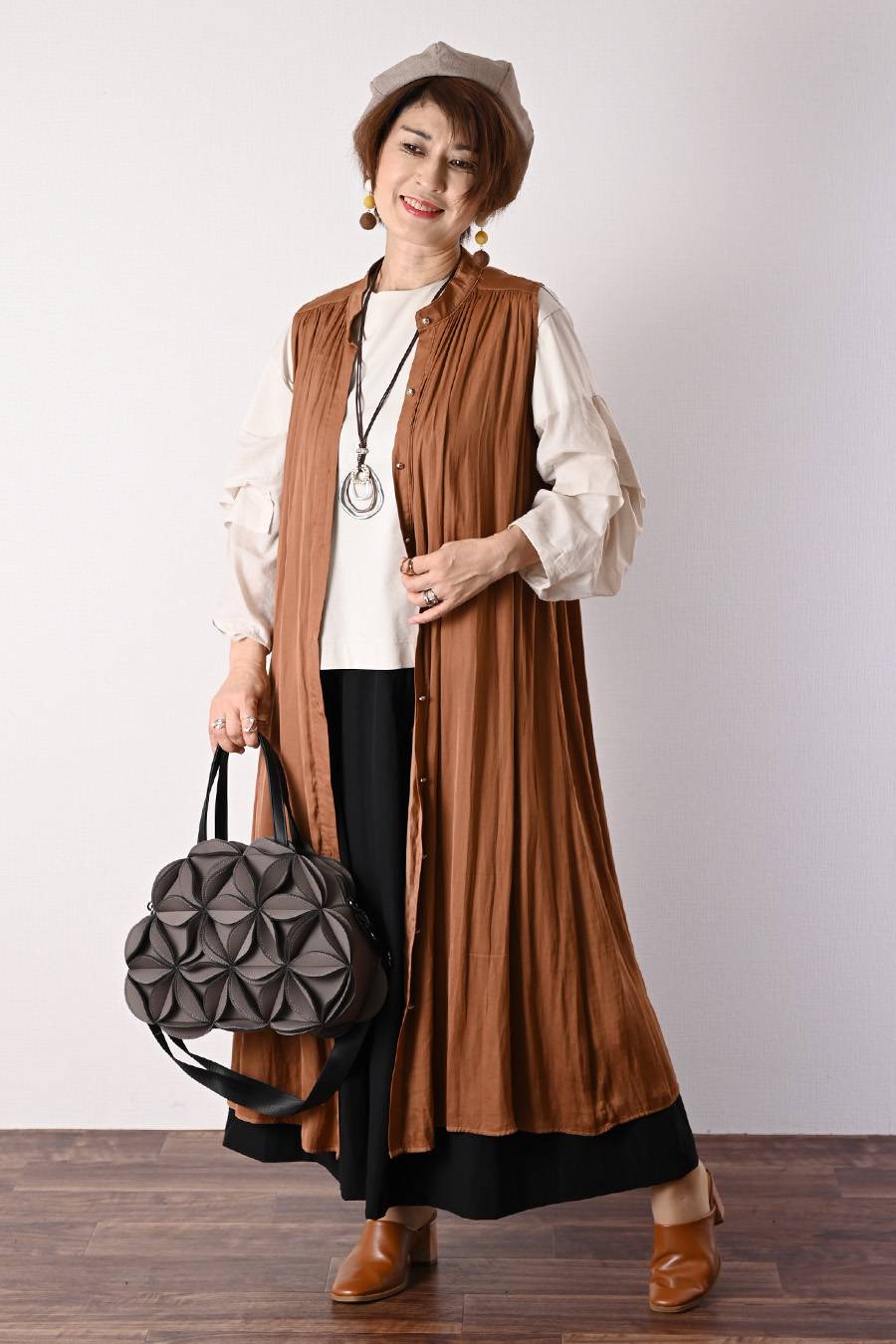 軽やかシルケットタックスリーブプルオーバー