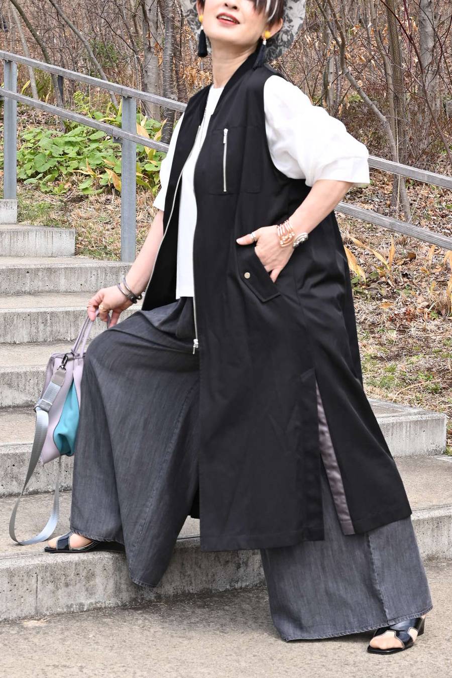 羽織るだけで垢抜け！バックギャザー・ミリタリーロングフライトジャケット