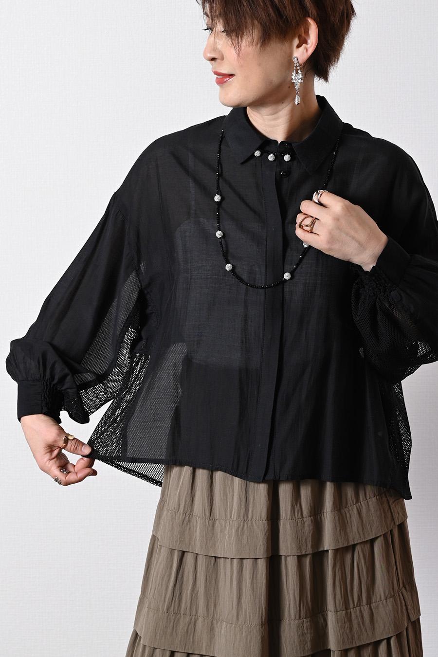 メッシュでモードな抜け感をプラス！シアー×メッシュ 薄軽コンビブラウス