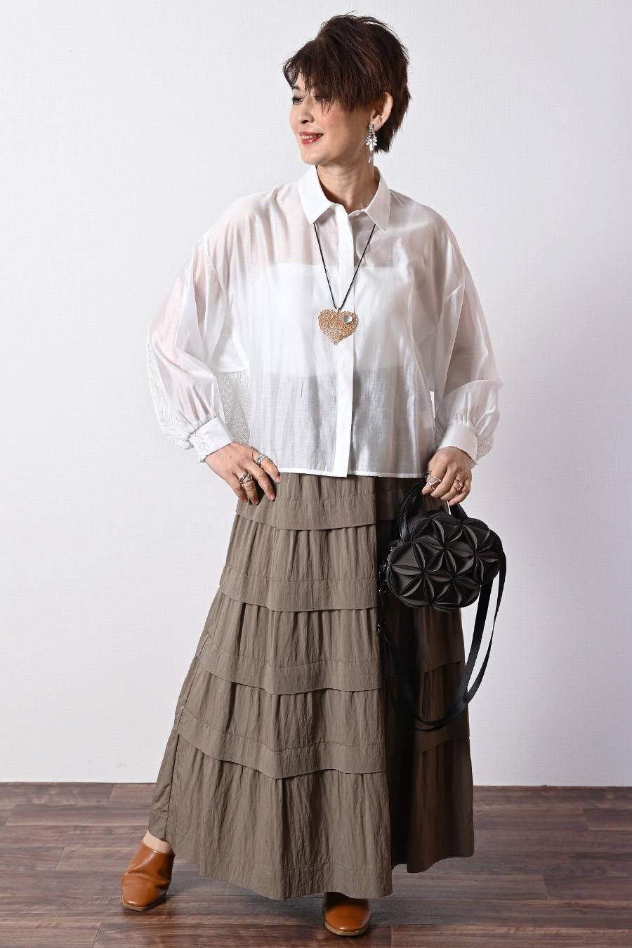 シアー×メッシュ 薄軽コンビブラウス+ワッシャーティアード ロングスカート2点セットコーデ