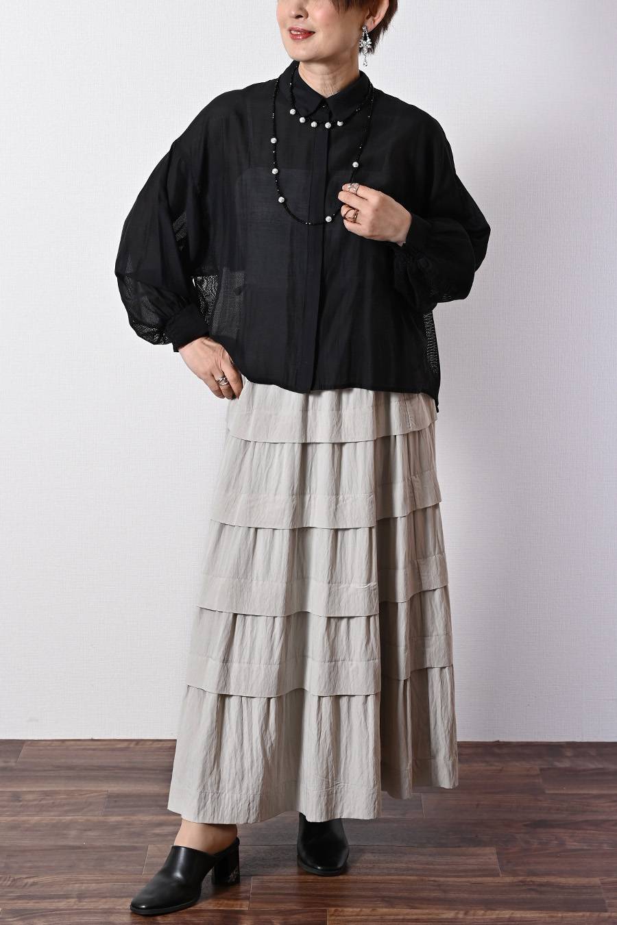 シアー×メッシュ 薄軽コンビブラウス+ワッシャーティアード ロングスカート2点セットコーデ