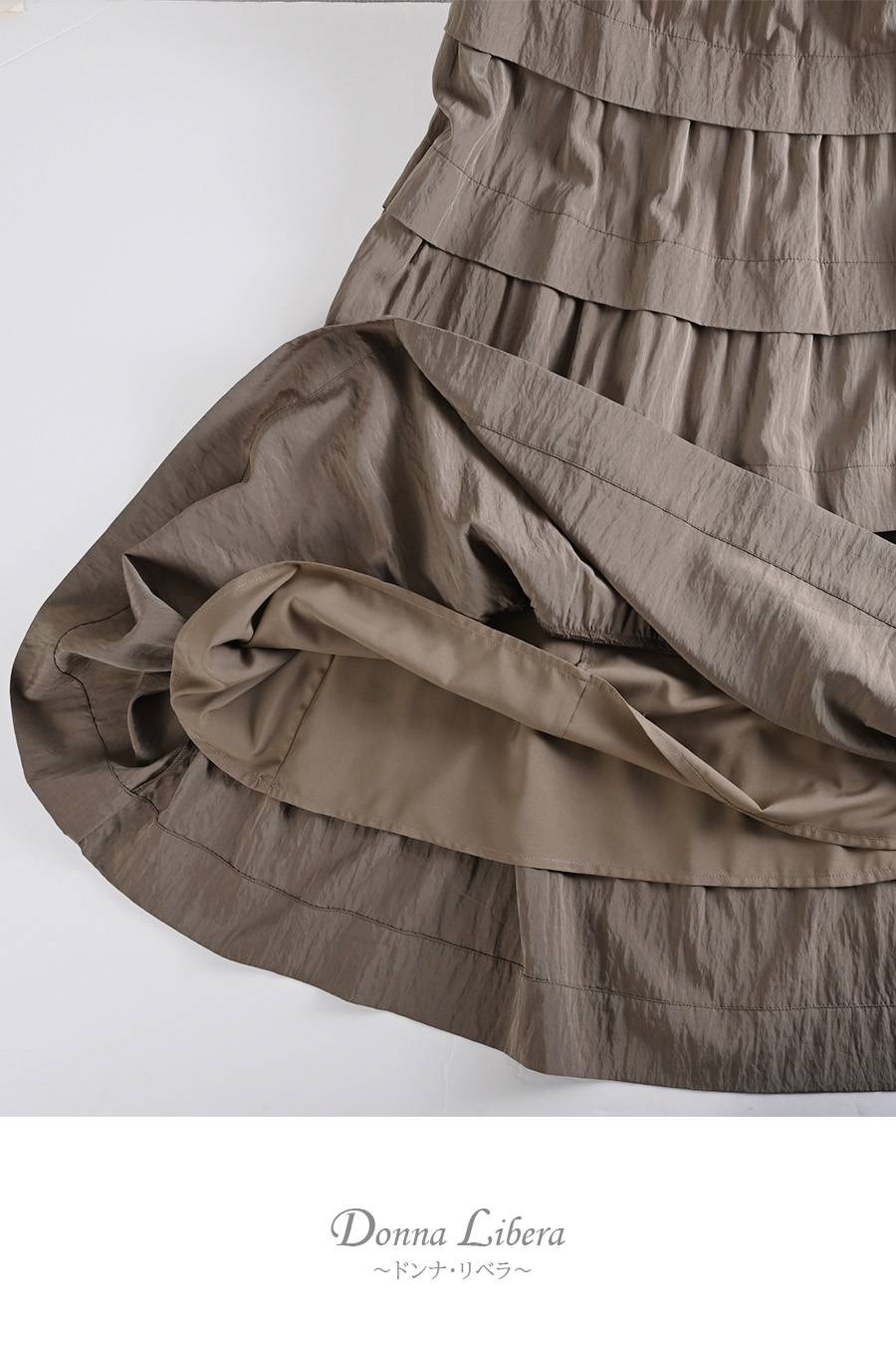 シアー×メッシュ 薄軽コンビブラウス+ワッシャーティアード ロングスカート2点セットコーデ