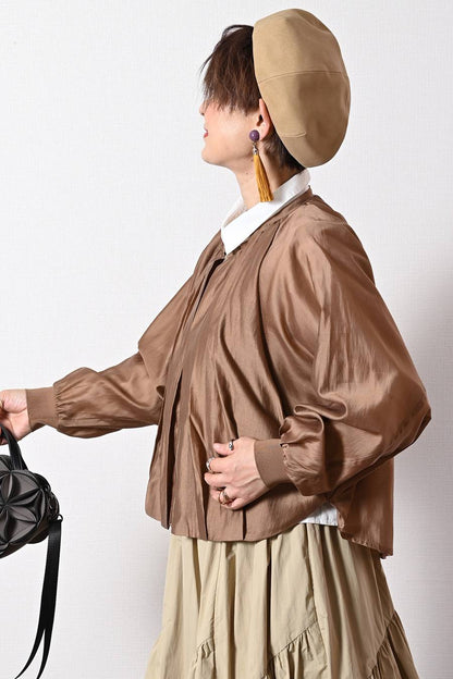 空気のような軽やかさ！シアーギャザー ジップアップブルゾン