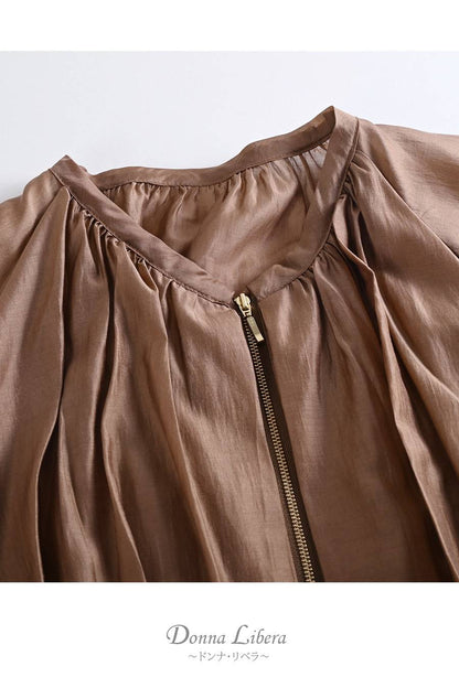 空気のような軽やかさ！シアーギャザー ジップアップブルゾン