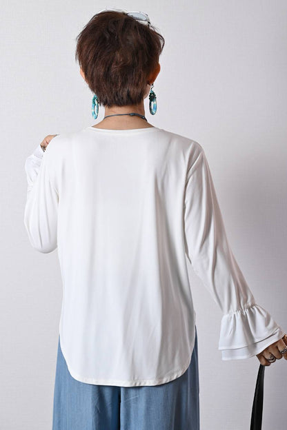 袖フリルストレッチカットソー＋袖シフォンリボンメッシュニットプルオーバー2点セットコーデ