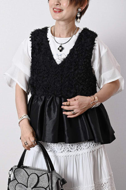 立体フリルペプラムベスト+メッシュスリーブ グラフィックTシャツ２点セットコーデ