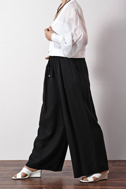 【最大2,065円分ポイントGET！】凛とした佇まい！セルロース ワイドストレートパンツ【SET UP対応】