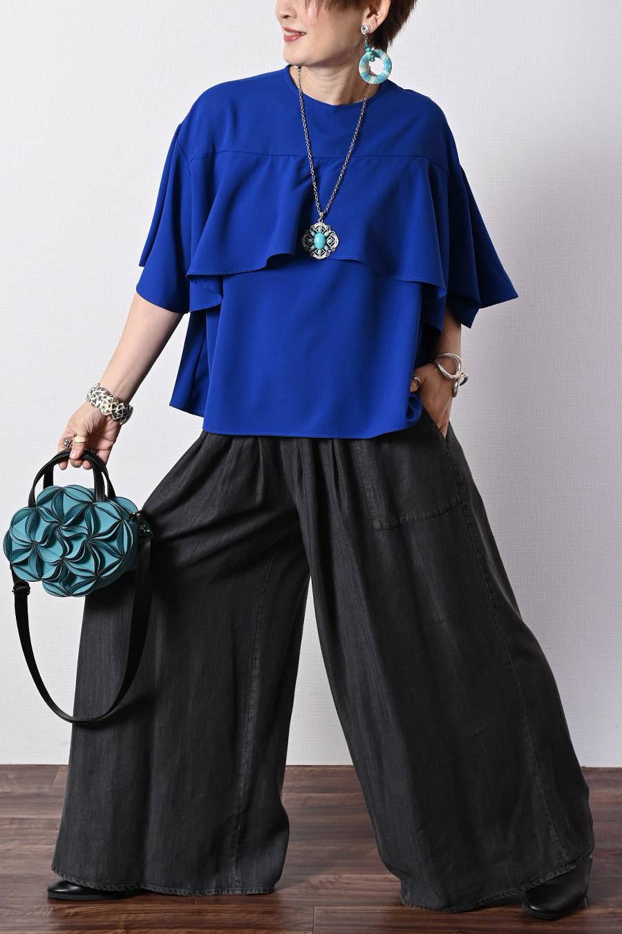 脚長高身長さん向けウエストゴム タックワイドデニムパンツ