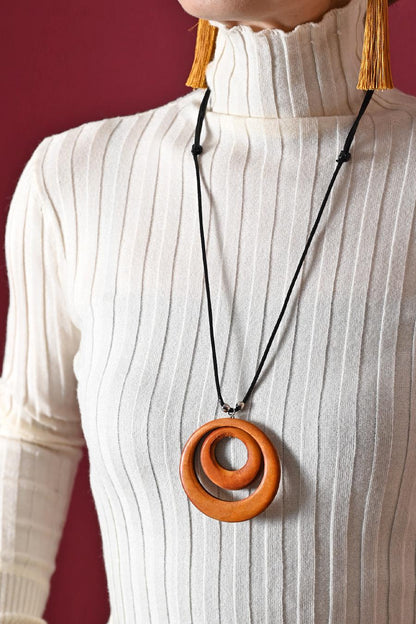 カラフルウッドリング 軽量ネックレス