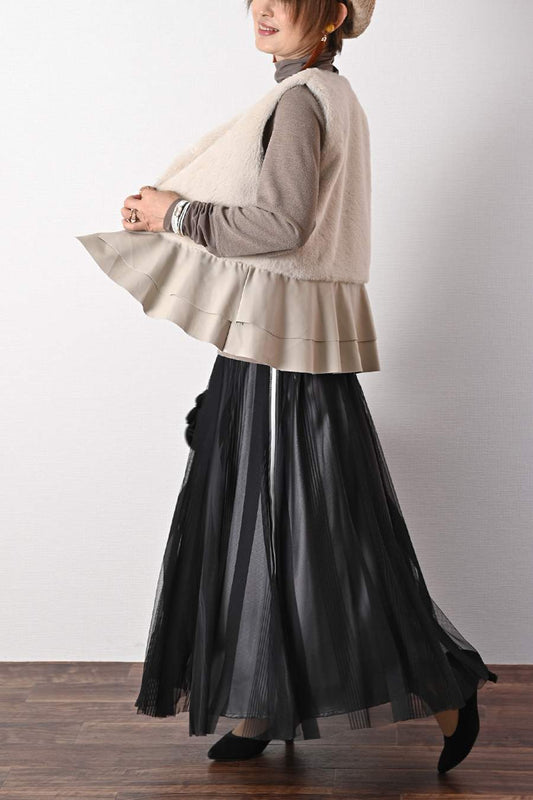 選べるボアベスト+ラメ＆チュール タートルネックプルオーバー２点セットコーデ