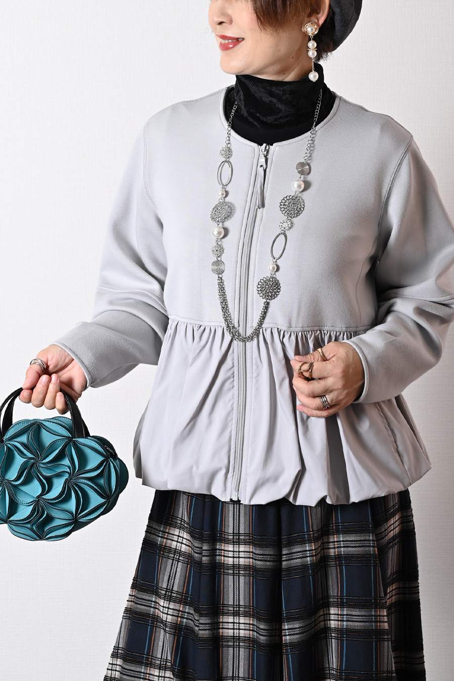 ソフトポンチ×タフタ切り替えジャケット＋ジャガード多色チェック