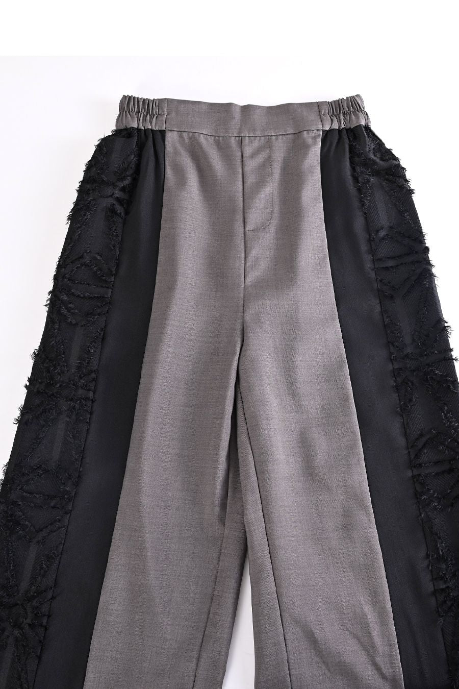 脚長さんにも！3素材切り替えセミワイドパンツ