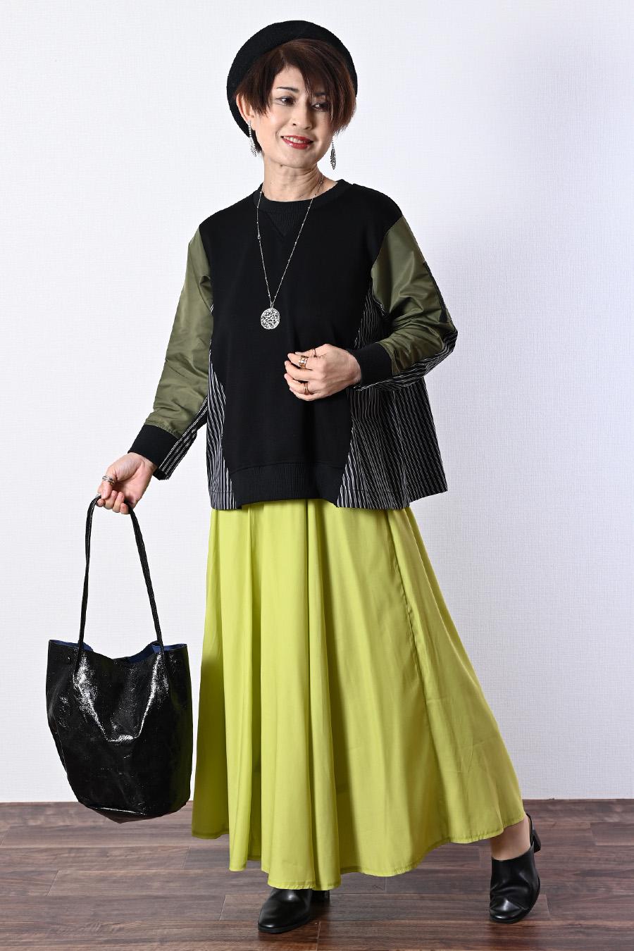 クラッシュメタリック肩入れバケツトートバッグ